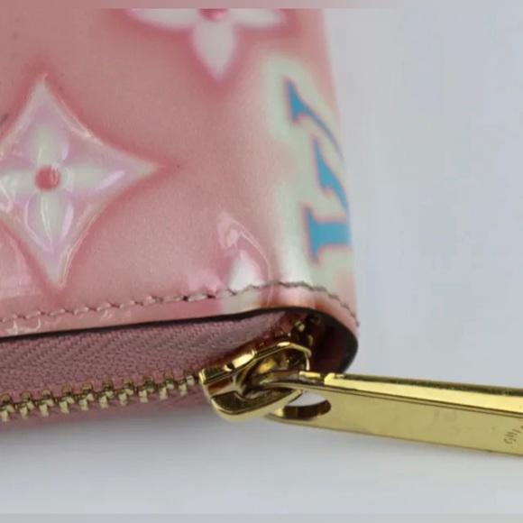 LOUIS VUITTON Limited Japan Edition Vernis Valentine Zippy Wallet - Picture 8 of 10
